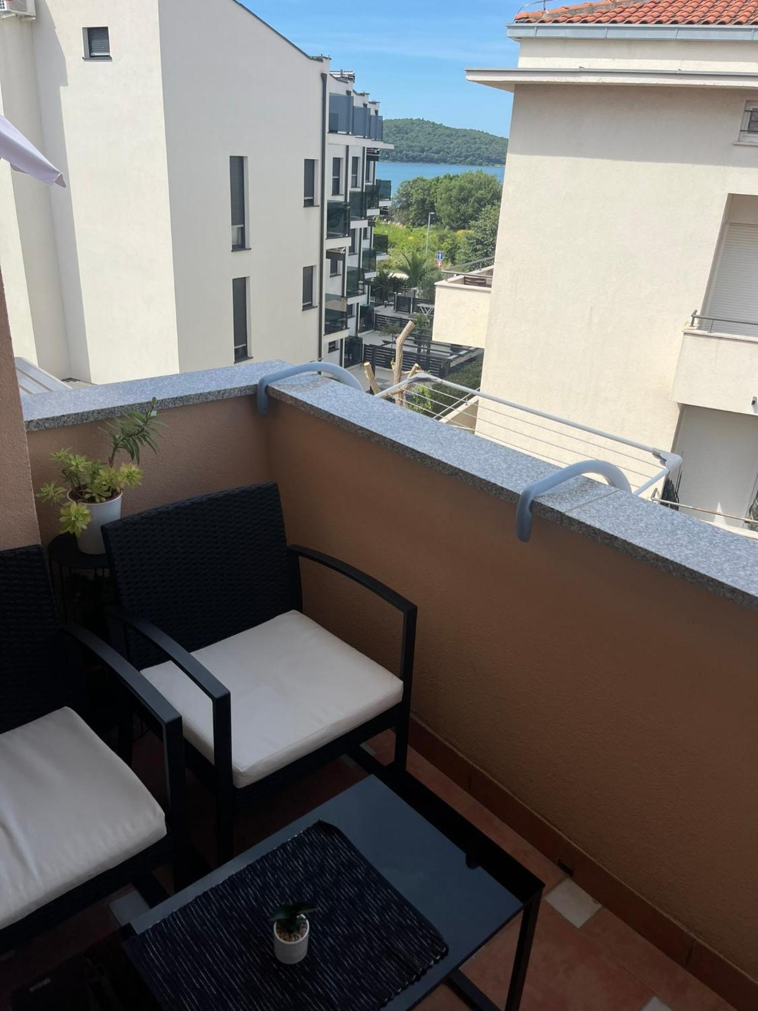 Apartment Loly 梅杜林 外观 照片